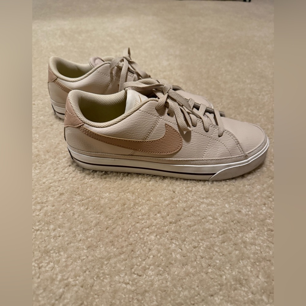 Nike Women's Beige and Tan Sneakers